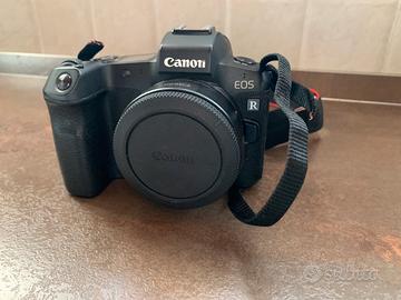 Macchina fotografica Canon Eos R