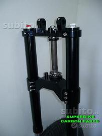 Triumph bonneville - piastre di sterzo speciali