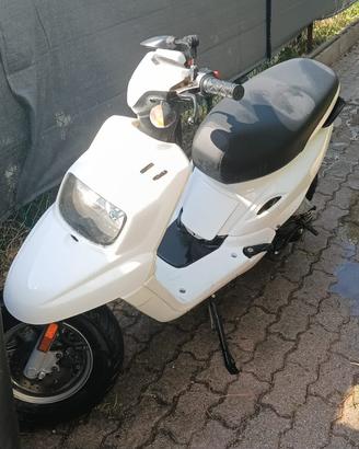 mbk  booster urgentemente
