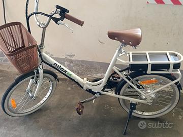 bicicletta elettrica.