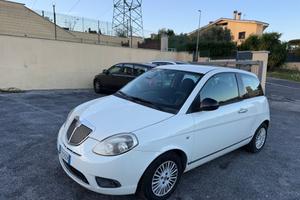 Lancia Ypsilon 1.2 69 CV 5 porte GPL Ecochic Silve
