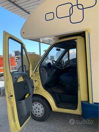 camper mansardato