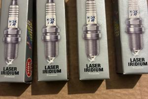 Candele NGK laser iridium