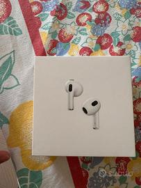 Apple AirPods terza generazione