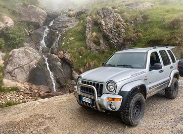 Jeep Cherokee kj