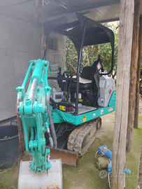 Mini Escavatore 15 quintali