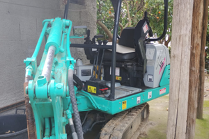 Mini Escavatore 15 quintali