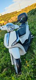 scooter Liberty 50 4 tempi 