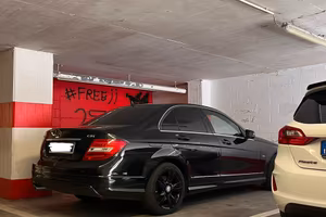 Mercedes benz w204