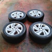 Cerchi e gomme range rover Evoque da 235/60/18