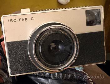 Macchina fotografica d’epoca ISOPAC C