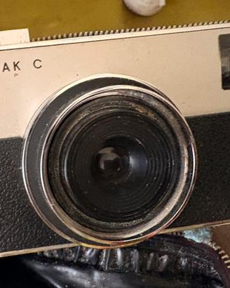 Macchina fotografica d’epoca ISOPAC C