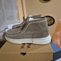 scarpe tipo stivaletto  foderato in pelliccia