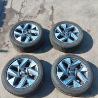 TRENO SET CERCHI E GOMME HYUNDAI I10 2019-> R15