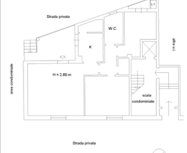 Appartamento ristrutturato + box zona Sanità