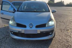 Renault Clio III 1.2 16V Rip Curl – Anno 2007