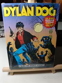 Dylan Dog n. 421 con allegato.