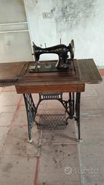 macchina da cucire marca kayser tedesca 