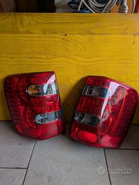 Coppia Fanali Posteriori LED Jeep Grand Cherokee W