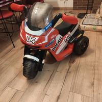 Moto a batteria Peg Perego Ducati per bambini