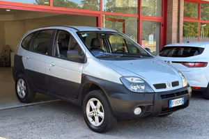 Renault Megane Scénic Evol. 1.9 dCi cat RX4 Salomo