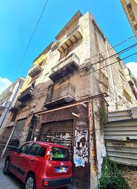 3 LOCALI A PALERMO