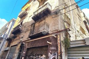 3 LOCALI A PALERMO