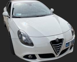 ALFA ROMEO Giulietta (2010-21) - 2015