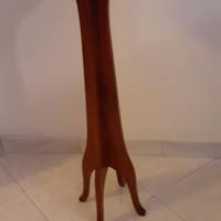 Colonna porta vaso