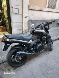 Speed triple 900 targa oro t301 1994