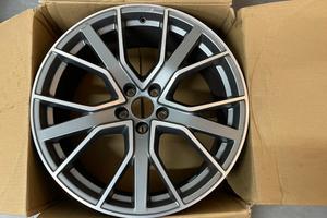 cerchi in lega originali Audi Sport da 20 pollici