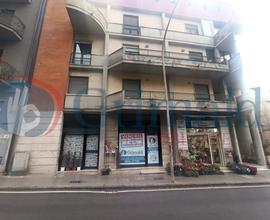 Locale commerciale - Via delle Puglie