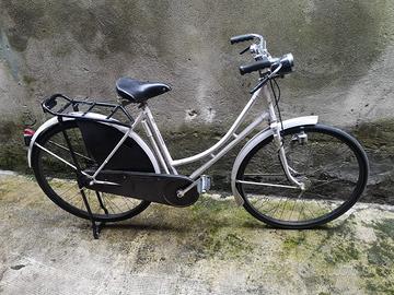BICICLETTA DONNA DA 28" FRENI TAMBURO USATA A 66€