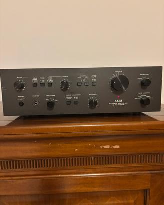 Amplificatore Akai AM-2400