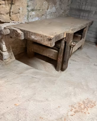 Banco da falegname da restaurare.