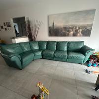Divano ad angolo in vera pelle