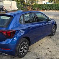 Volkswagen Polo 2023 benzina