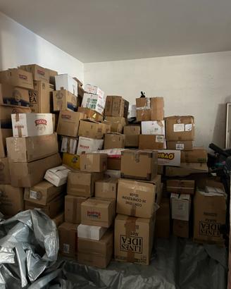 Stock articoli per festa