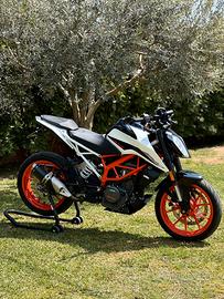 Ktm duke 390