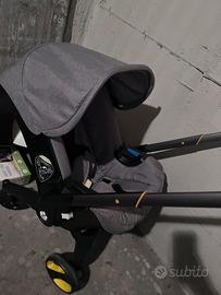 Passegino e seggiolone per auto comodissimo