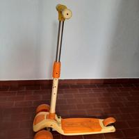 Monopattino bambina/o con luci e musica