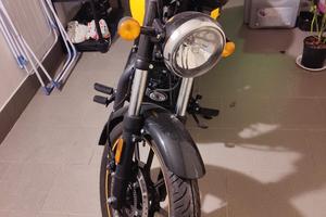 Royal Enfield meteor 350