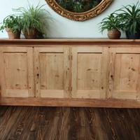 Credenza bassa arte povera