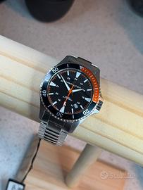 Hamilton Khaki Navy Scuba