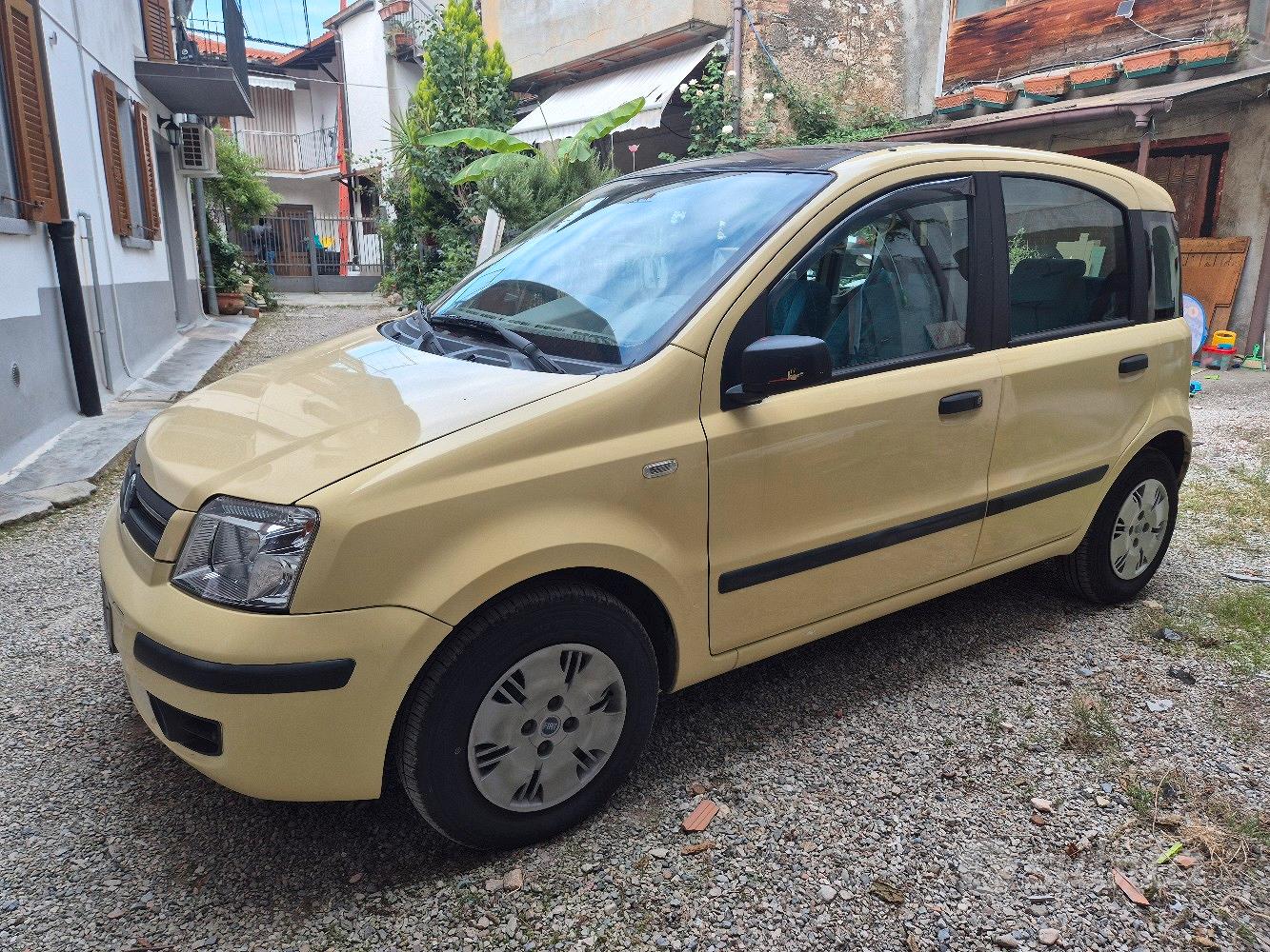 Fiat Panda 2004 photo 2
