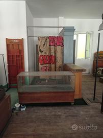 Antica vetrina rovere credenza bancone