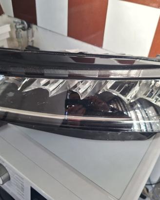 Fanale anteriore Skoda Octavia originale