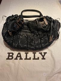 Borsa in pelle nera intrecciata Bally
