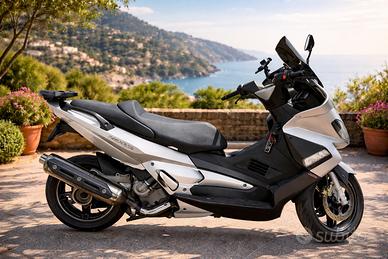 Gilera Nexus 500 ie Scooter