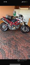 Ducati Hypermotard 1100 evo